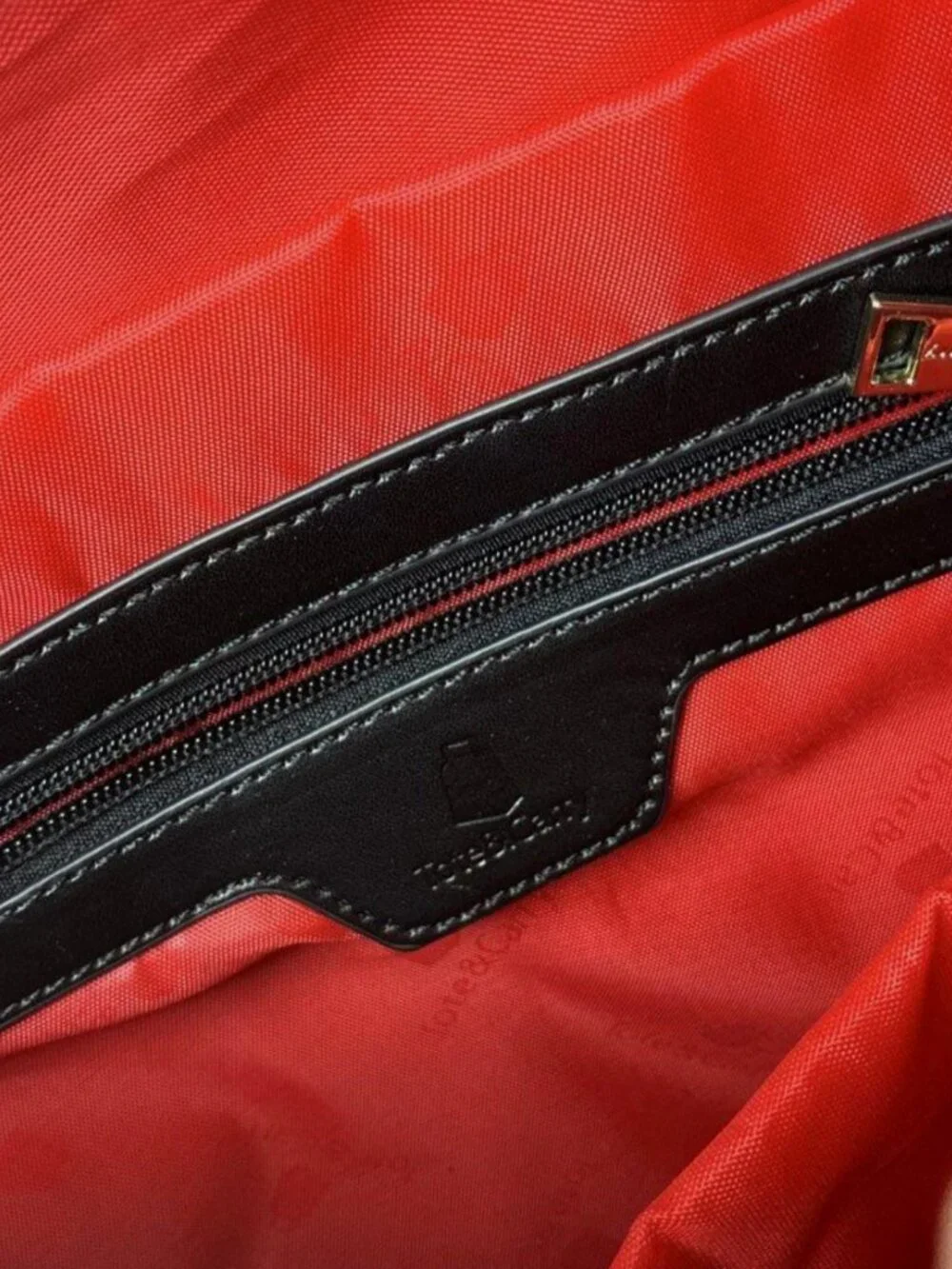 Tote and Carry Black Statement Weekender Backpack Croc Embossed Faux Leather - Picture 6 of 6